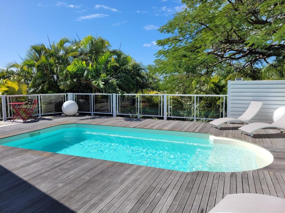 Villa Ste Marthe Avec Piscine, Grande Terrasse, Jardin Intime Et Citerne D'Eau Saint-Francois  Eksteriør bilde