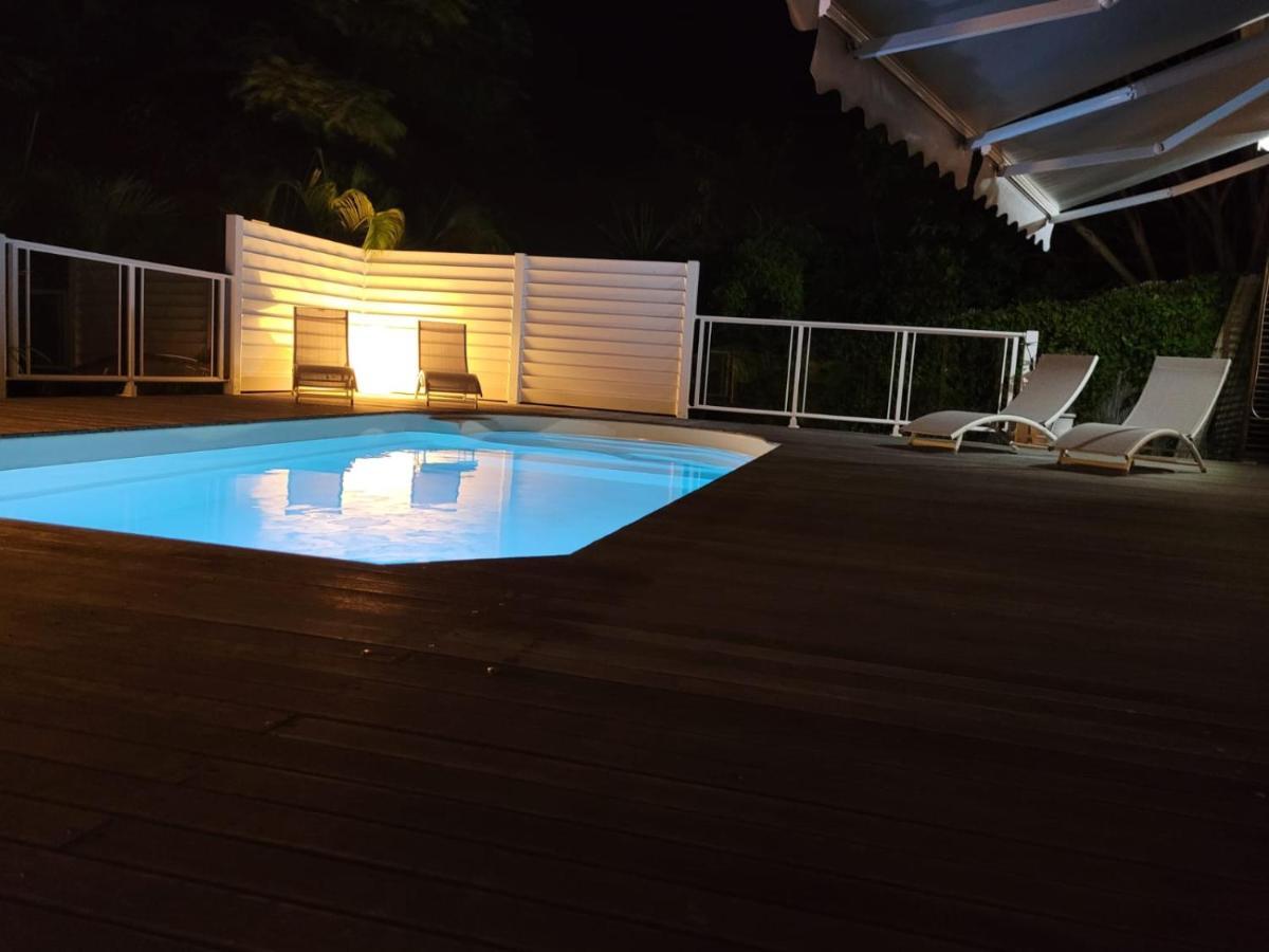 Villa Ste Marthe Avec Piscine, Grande Terrasse, Jardin Intime Et Citerne D'Eau Saint-Francois  Eksteriør bilde