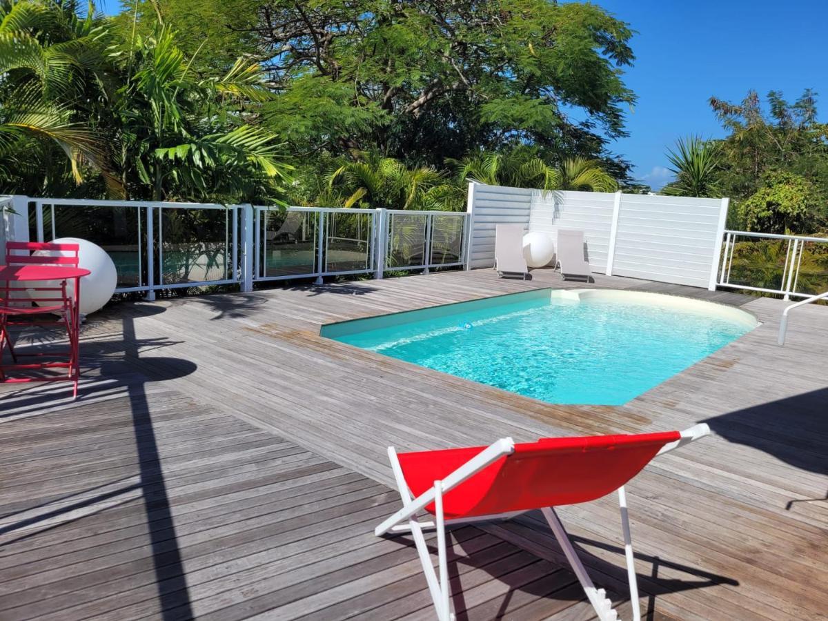 Villa Ste Marthe Avec Piscine, Grande Terrasse, Jardin Intime Et Citerne D'Eau Saint-Francois  Eksteriør bilde
